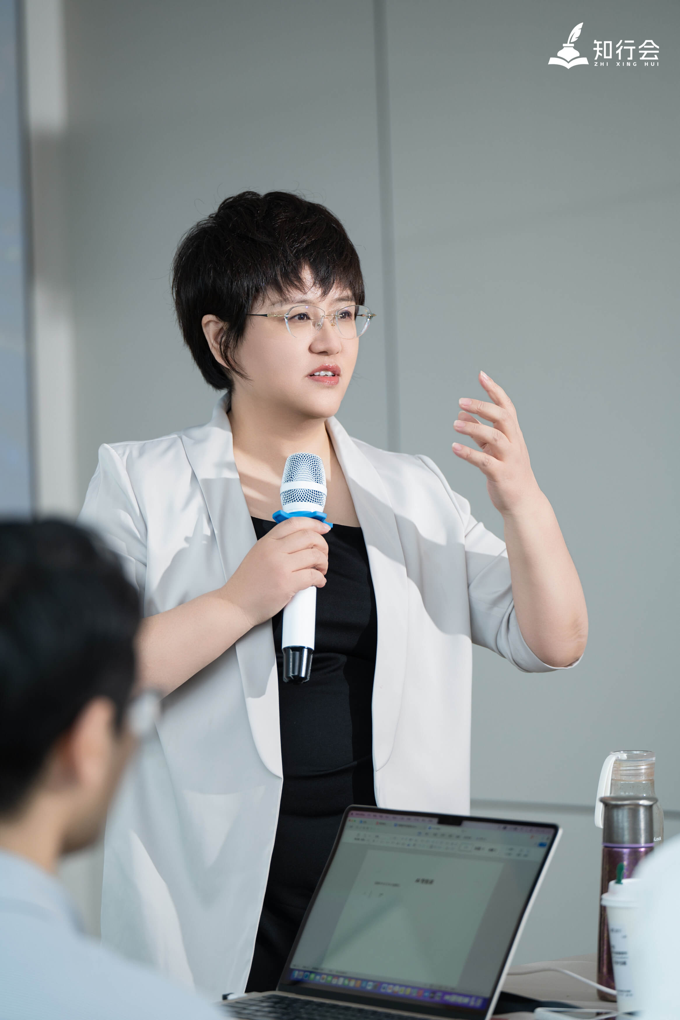 高睿律师职业形象照